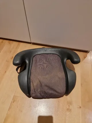 Alzador coche niños Britax