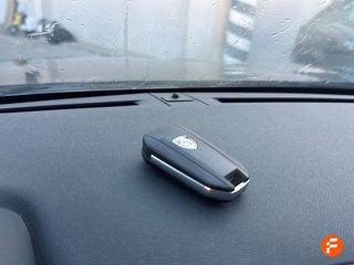 Peugeot 2008 Allure Puretech 130 S&S EAT8