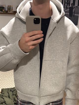 Sudadera con cremallera Pull and Bear gris