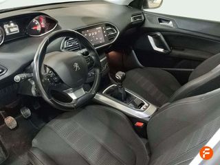 Peugeot 308 5p Allure 1.2 PureTech 96KW (130CV) S&S