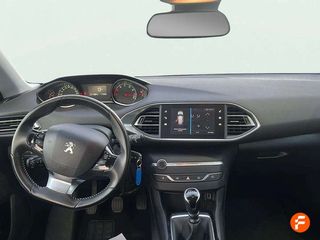 Peugeot 308 5p Style PureTech 130 S&S 6 Vel. MAN