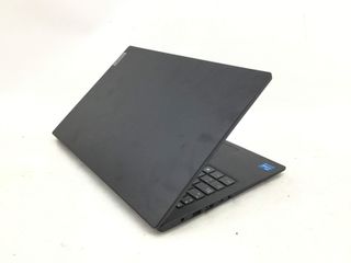 pc portatil lenovo v15 g5 irl