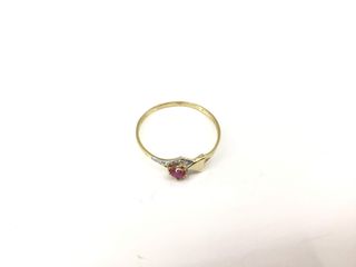 anillo oro 18k con piedra con circonita