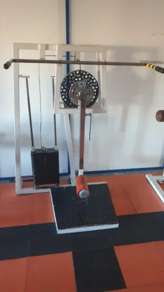 Multicadera de placas para gimnasio