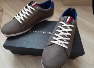 Scarpe Tommy Hilfiger grigie e blu