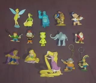 Lote 15 figuras PVC