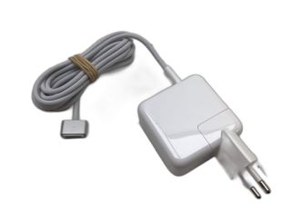 portatil apple apple macbook air m4 10-core 4.4 15 (10gpu) (2025) (a3241)