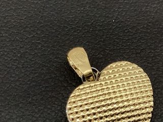 colgante oro 18k con piedra