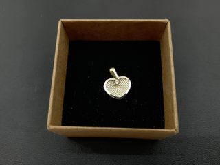 colgante oro 18k con piedra
