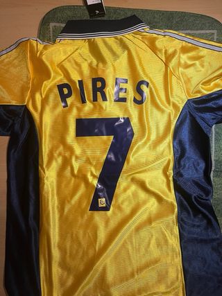 Olympique Marseille Jersey 1998 Pires #7