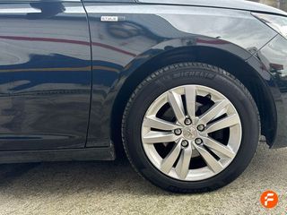 Peugeot 308 5p Allure 1.6 BlueHDi 88KW (120CV)