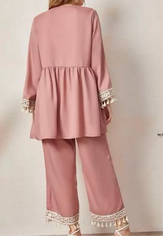 Conjunto Mulvari Dubai rosa con flecos