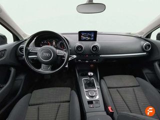 Audi A3 1.6 TDI 110cv ultra Attracted