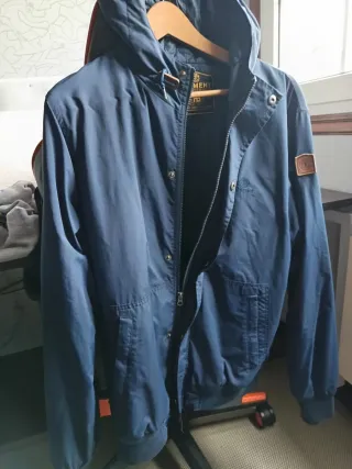 Cazadora azul Element