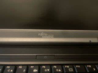 Fujitsu Siemens ESPRIMO Mobile Portátil