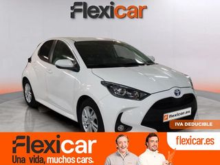 Toyota Yaris 1.5 120H Business Plus