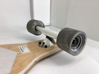 monopatin ram longboard