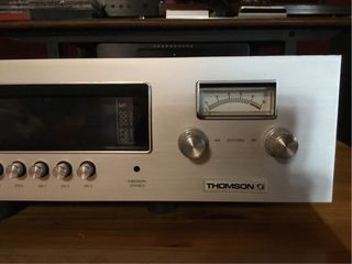 Sintonizador Vintage Estereofónico