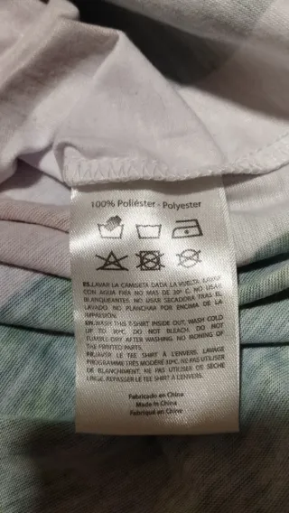 Camisetas mujer S y hombre L, disfraz soldado