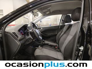 Hyundai i20 1.2 MPI Essence 62 kW (84 CV)
