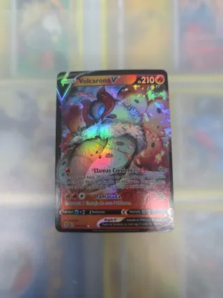 Cartas Pokémon Volcarona y volcanion V