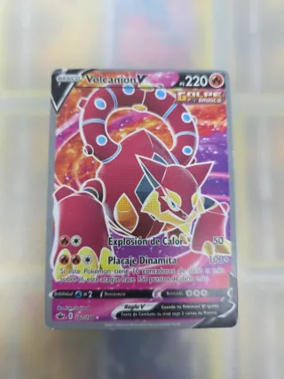 Cartas Pokémon Volcarona y volcanion V