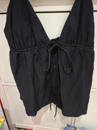 Top Zara Negro con Lazos