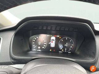 Volvo XC90 2.0 B5 G AWD Business Plus Auto