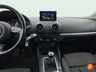 Audi A3 1.6 TDI 110cv ultra Attracted