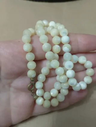 Collana in madreperla