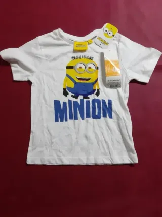 T-shirt Minions 4 anos
