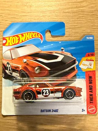 Hot Wheels Datsun 240Z 72/250