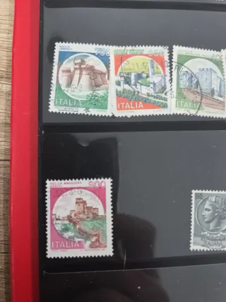 17 Sellos Italia Castillos