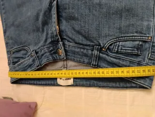 Pantalón tejano Bimba y Lola Talla L