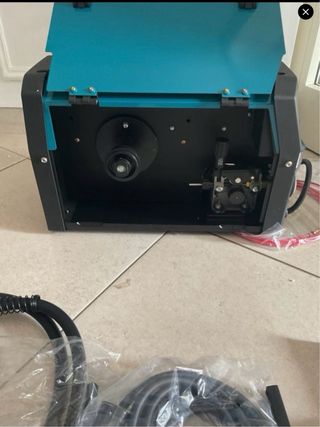 Saldatrice 600 a Filo Continuo Elettrodo MIG MMA