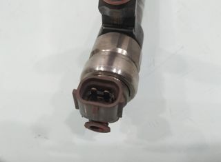 Ford 539237 6c1q9k546ac inyector transit caja