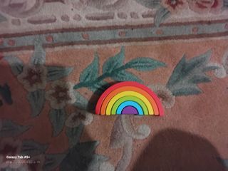 Juguete bebé arcoíris madera 1-3 años