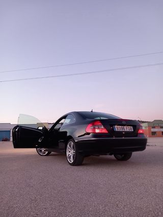 Mercedes-Benz  CLK 2006