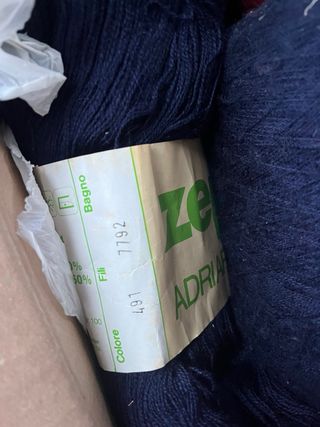 Lana colorata per lavori a maglia