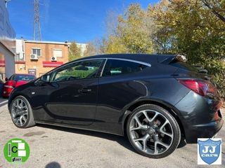 OPEL Astra GTC