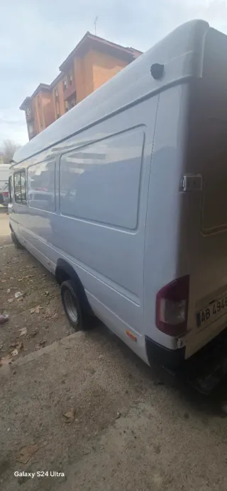 Mercedes-Benz Sprinter 2000