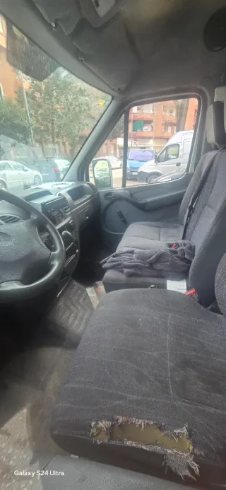 Mercedes-Benz Sprinter 2000