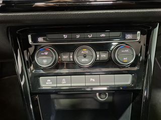 VOLKSWAGEN Touran Advance 1.6 TDI SCR 115CV BMT