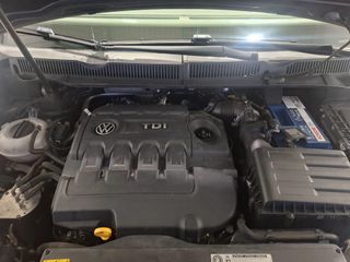 VOLKSWAGEN Touran Advance 1.6 TDI SCR 115CV BMT