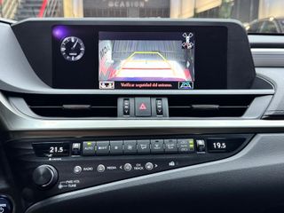 LEXUS ES 2.5 300h F Sport