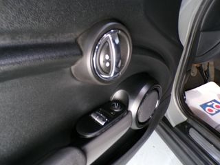 MINI MINI ONE D 5 PUERTAS