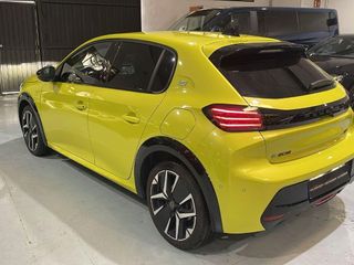 PEUGEOT e-208 GT Eléctrico 156 (115 Kw)