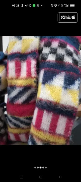 Sciarpa colorata fantasia