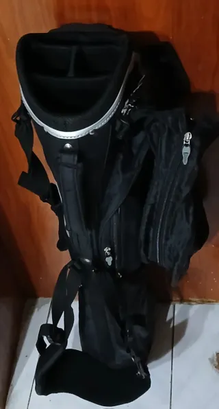 Bolsa de Golf Wilson Staff Negra