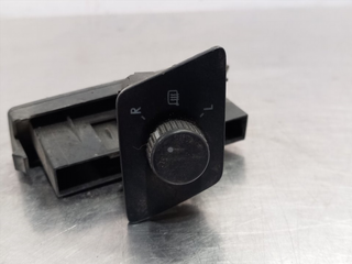 MANDO RETROVISOR VOLKSWAGEN POLO IV (9N3)